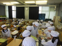 給食１DSCF1071